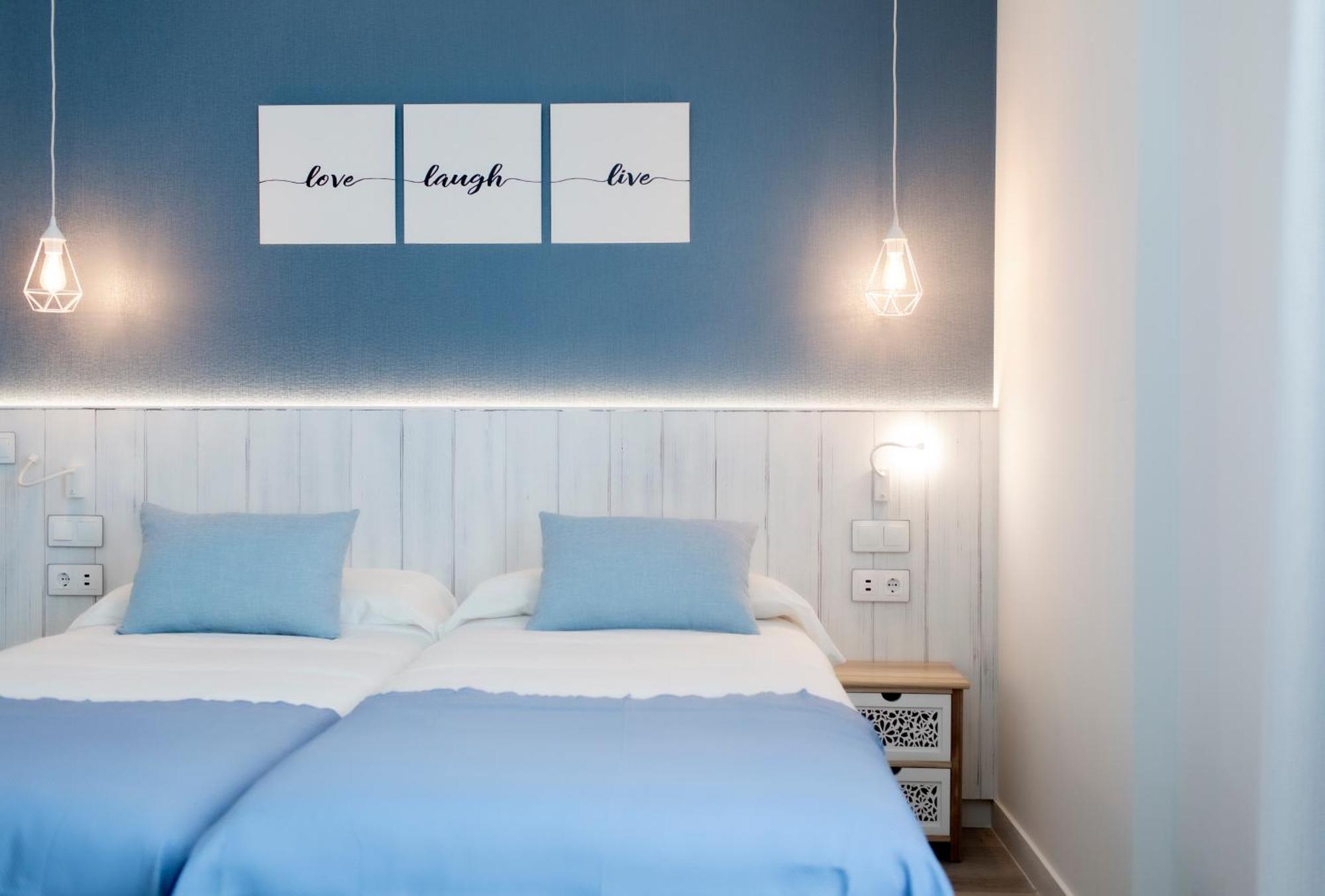 Nerja Casual Rooms Экстерьер фото